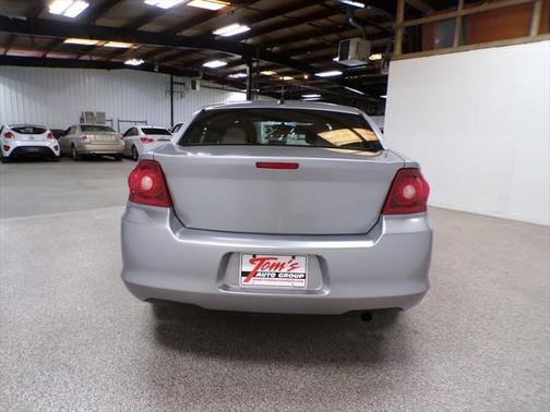 2013 Dodge Avenger SE