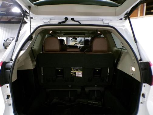 2020 Toyota Sienna Limited Premium