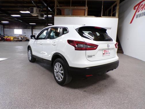 2021 Nissan Rogue Sport S
