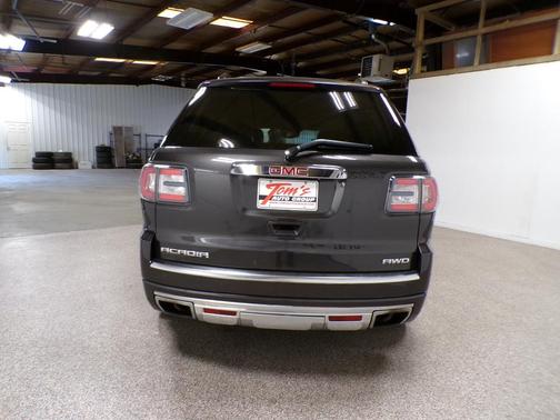 2015 GMC Acadia Denali