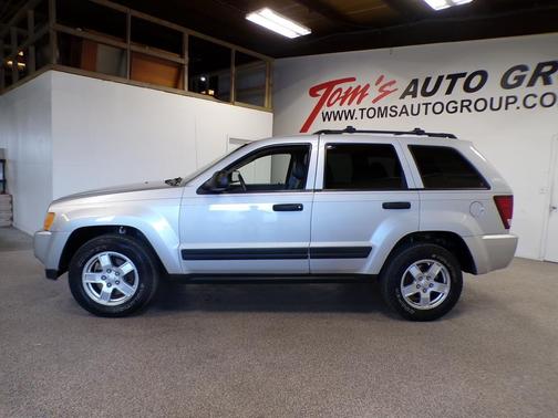 2005 Jeep Grand Cherokee Laredo