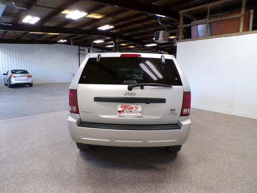 2005 Jeep Grand Cherokee Laredo