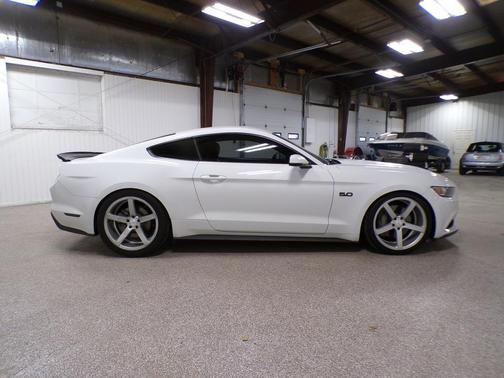 2015 Ford Mustang GT Premium
