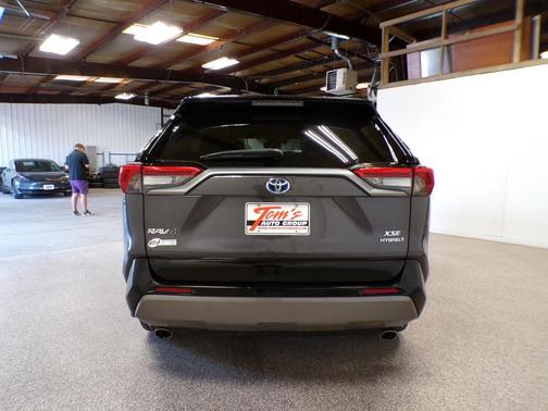 2019 Toyota RAV4 Hybrid XSE