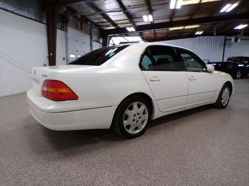 2003 Lexus LS 430 Base