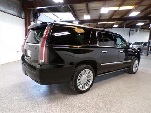 2016 Cadillac Escalade ESV Platinum