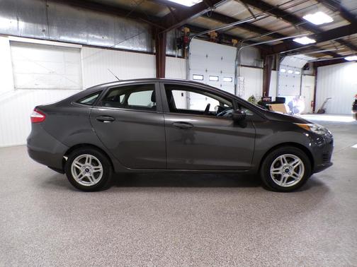 2017 Ford Fiesta SE