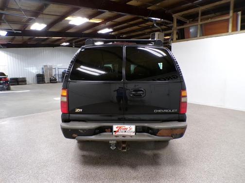2001 Chevrolet Suburban LS