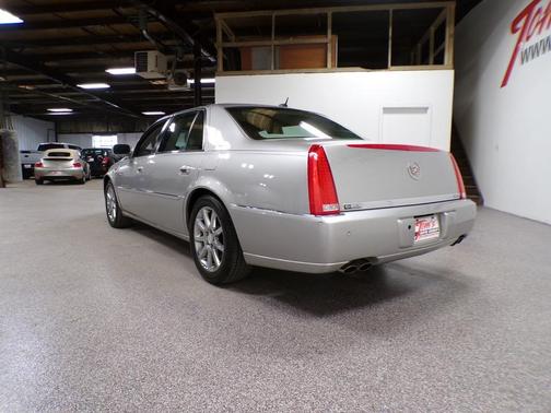 2006 Cadillac DTS Performance