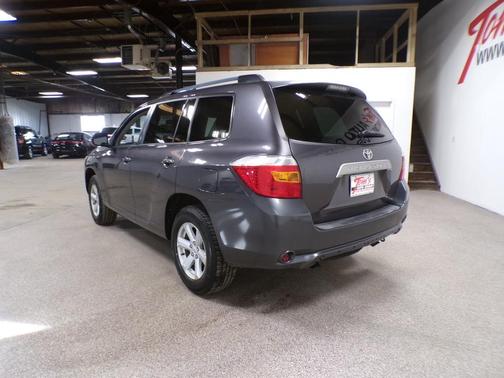 2010 Toyota Highlander Base