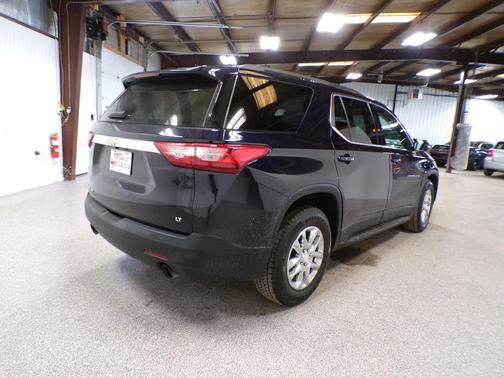 Midnight Blue Metallic 2020 Chevrolet Traverse LT Leather