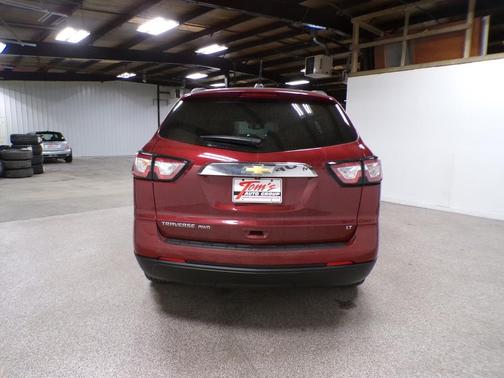 2017 Chevrolet Traverse 2LT