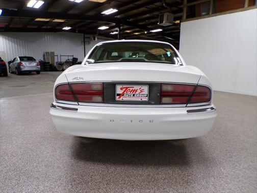 1998 Buick Park Avenue Base