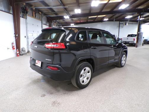 2014 Jeep Cherokee Sport