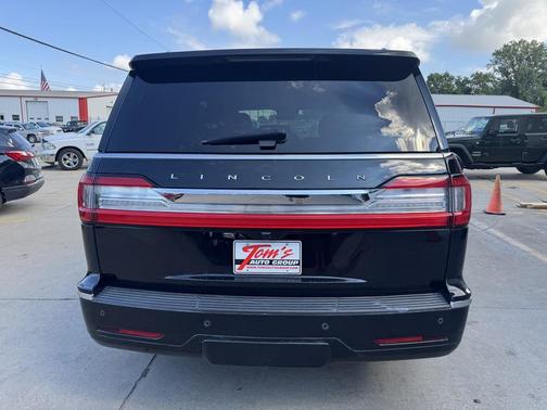 2018 Lincoln Navigator Select
