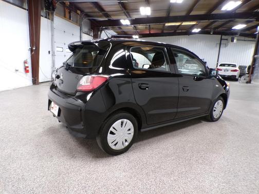 2024 Mitsubishi Mirage ES