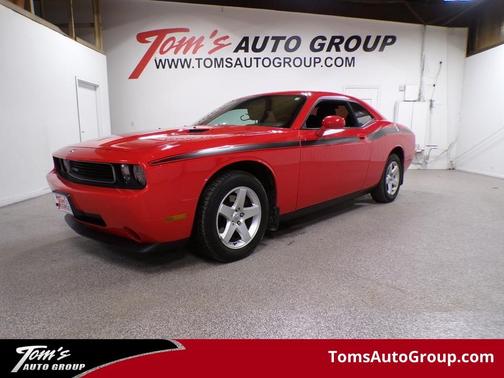 Toreador Red 2010 Dodge Challenger SE
