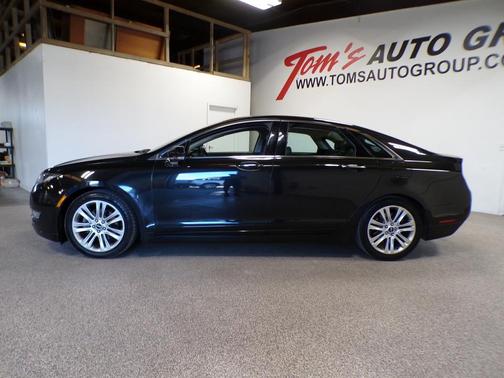 2014 Lincoln MKZ Base
