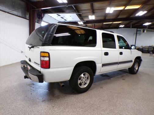 2003 Chevrolet Suburban 1500 LS