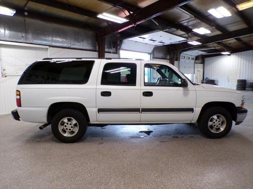 2003 Chevrolet Suburban 1500 LS