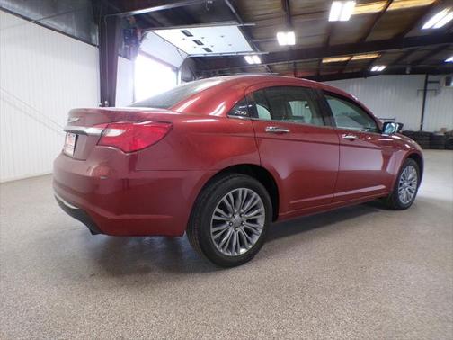 2011 Chrysler 200 Limited