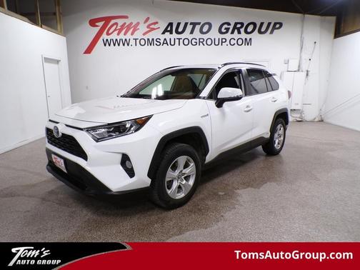 2021 Toyota RAV4 Hybrid XLE