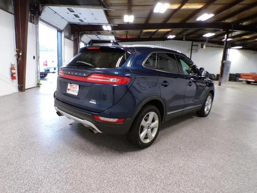 Midnight Sapphire Metallic 2016 Lincoln MKC Premier