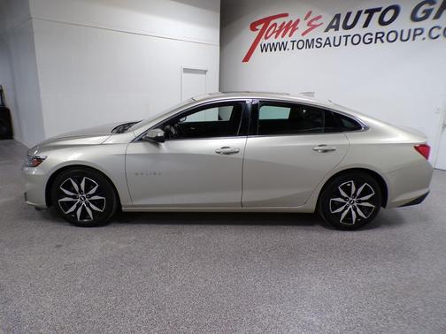 Champagne Silver 2016 Chevrolet Malibu 1LT