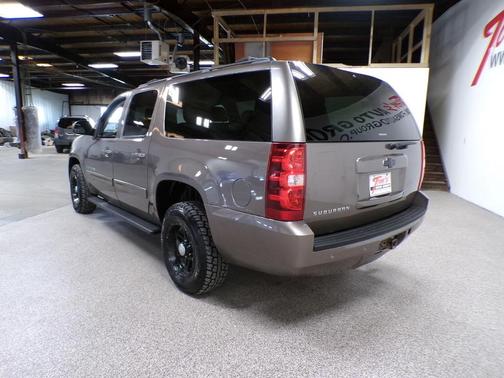 2011 Chevrolet Suburban 1500 LT