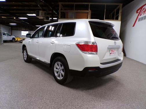 2012 Toyota Highlander SE