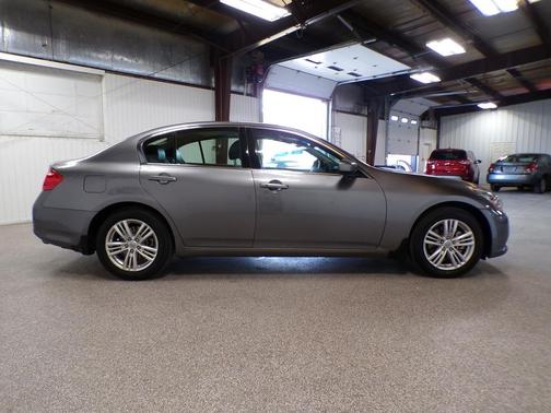 2012 INFINITI G37x Base