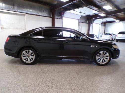 2010 Ford Taurus Limited