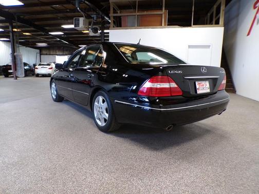 2006 Lexus LS 430 