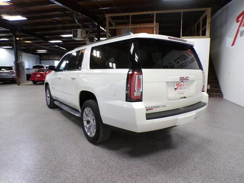 2015 GMC Yukon XL 1500 SLT