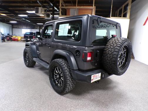 2020 Jeep Wrangler Sport