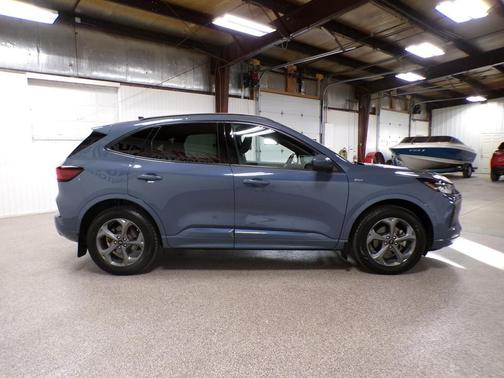 2023 Ford Escape ST-Line Select