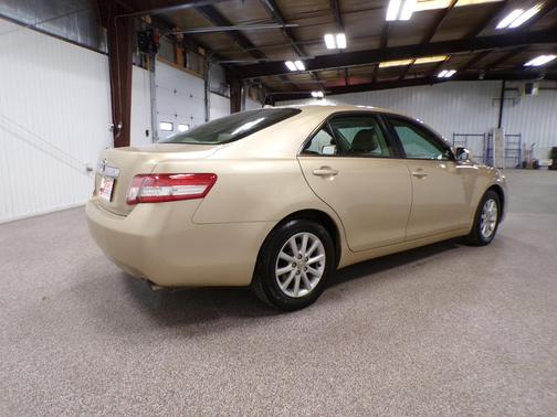 2011 Toyota Camry XLE