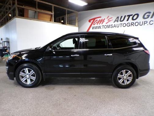 2017 Chevrolet Traverse 2LT