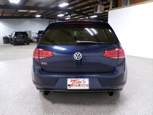 2016 Volkswagen Golf GTI 2.0T S 4-Door