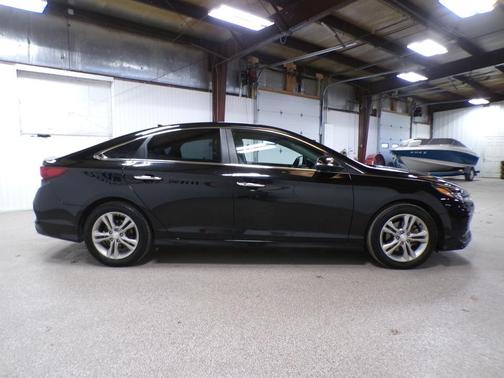 2018 Hyundai SONATA SEL