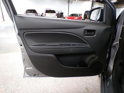 2019 Mitsubishi Mirage LE