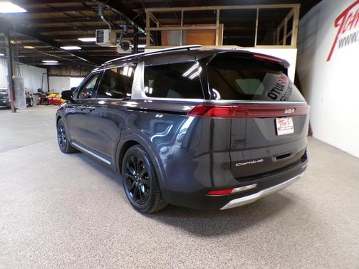 2022 Kia Carnival SX Prestige