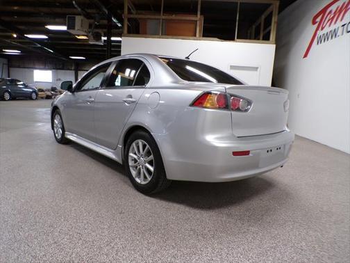 2016 Mitsubishi Lancer ES