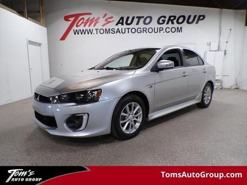 2016 Mitsubishi Lancer ES