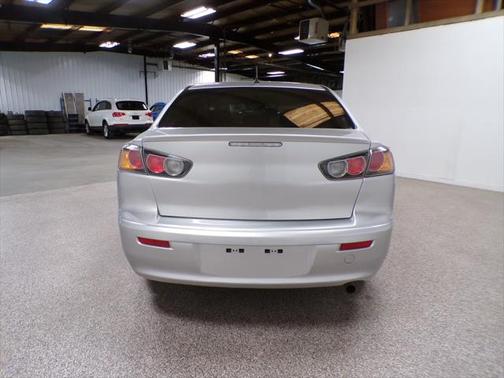 2016 Mitsubishi Lancer ES