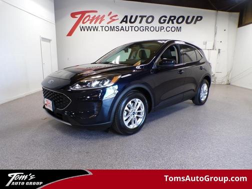 Blue 2021 Ford Escape SE