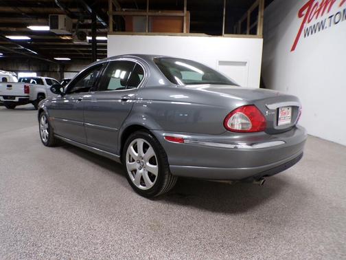 2004 Jaguar X-Type 3.0