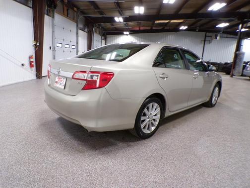 2013 Toyota Camry XLE