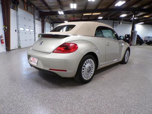 2014 Volkswagen Beetle 2.5L