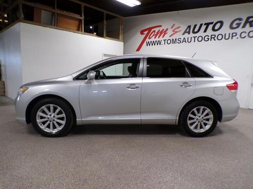 2011 Toyota Venza Base